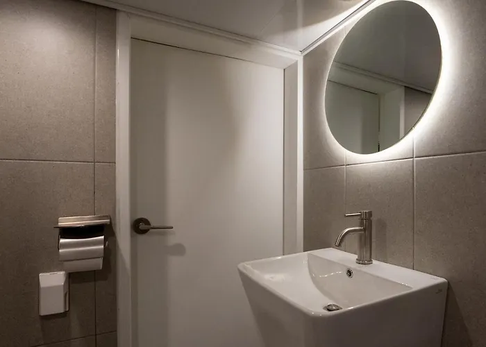 Lumi Bangbae A Guest house 4*